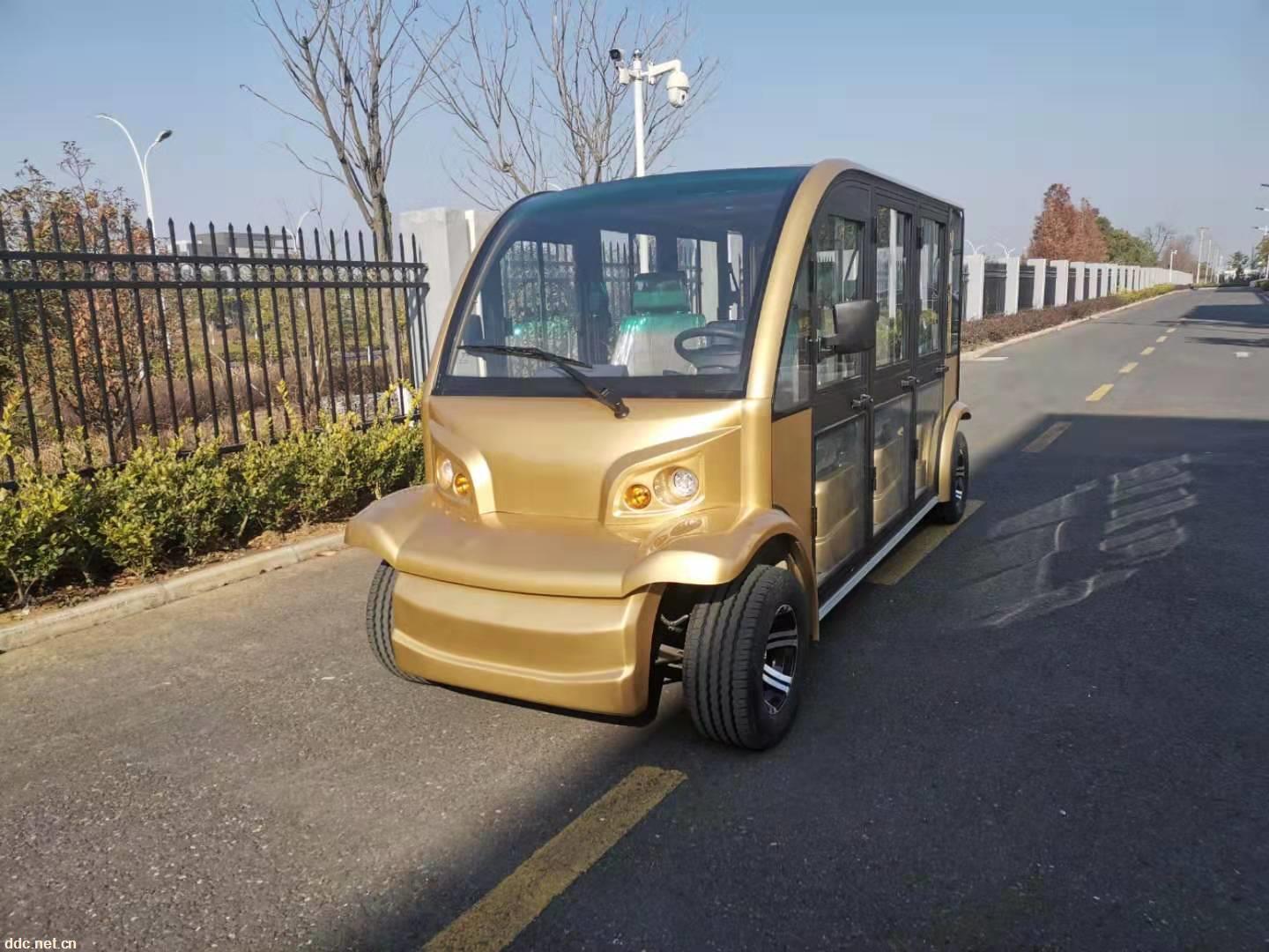 利凯士得带门电动游览观光车 电动观光车
